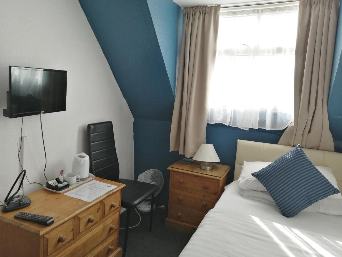 Kipps 3* Hove